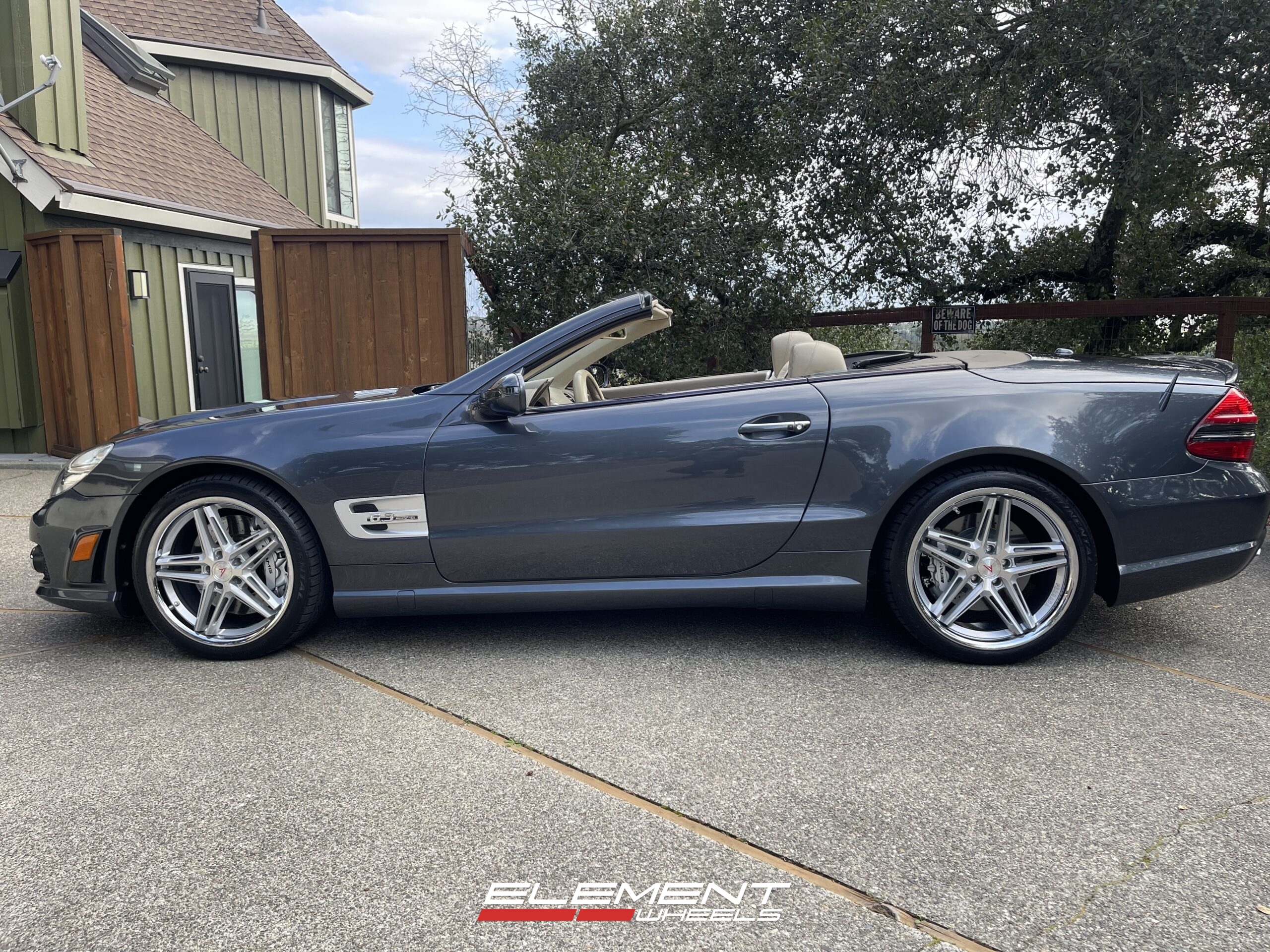 19 Staggered Ferrada CM1 in Machined Silver w/ Chrome Lip on a 2009 Mercedes SL 63 AMG