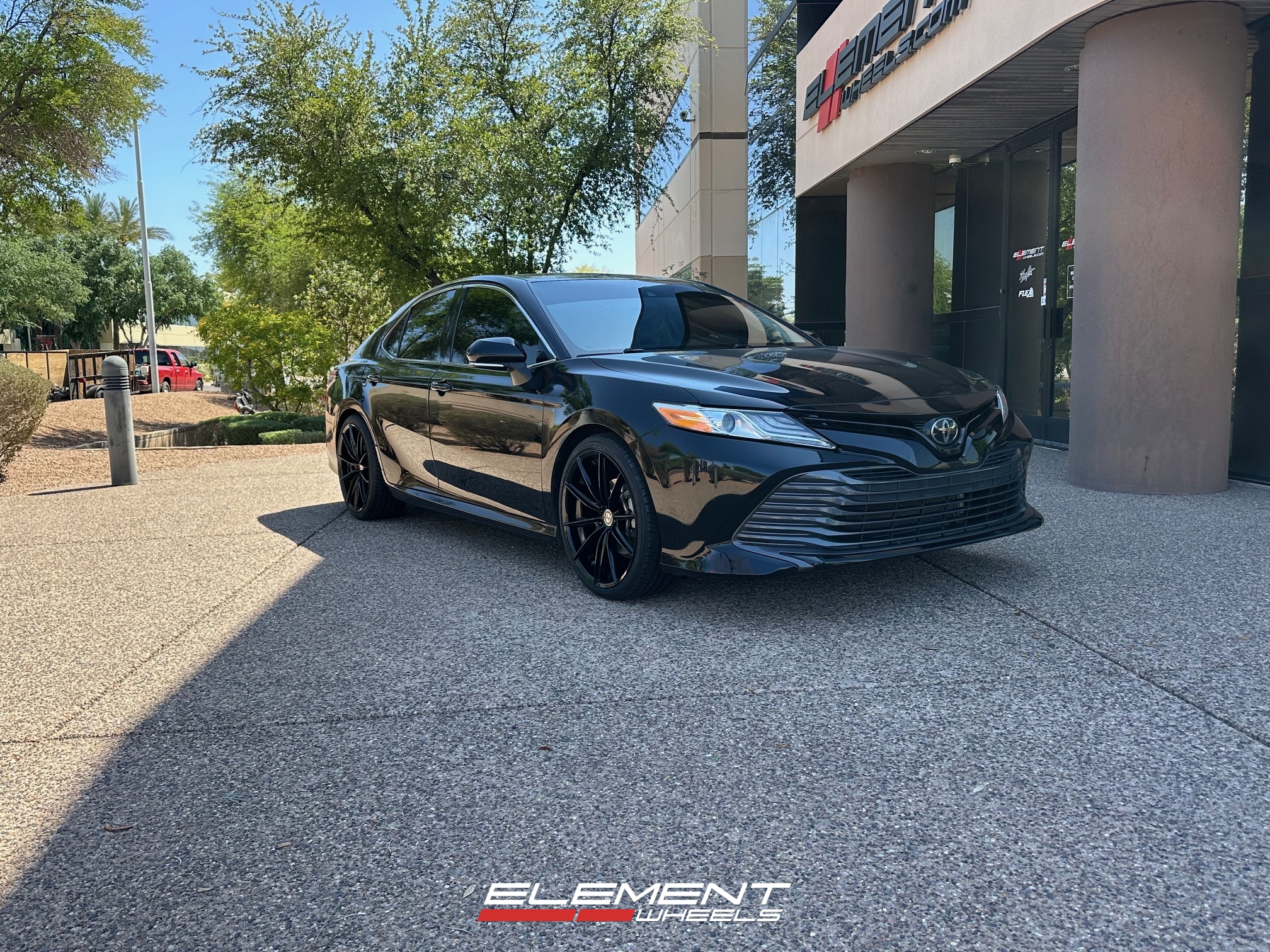 20 inch Curva Concepts CFF46 in Gloss Black on a 2019 Toyota Camry