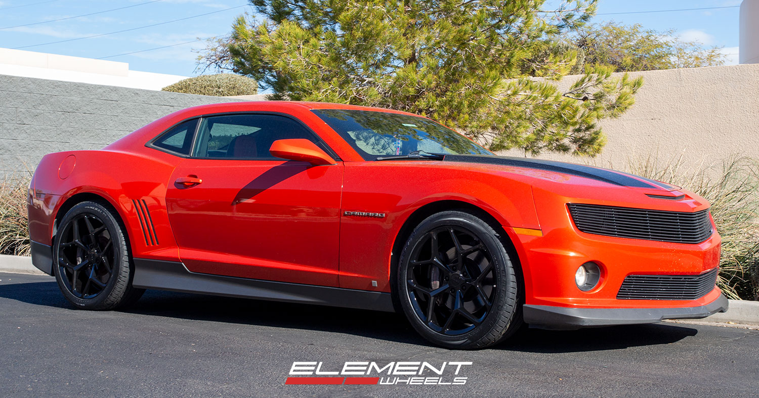 20 inch Staggered MRR M228 Camaro Z28 Replica Wheels Gloss Black on a 2010 Chevrolet Camaro SS