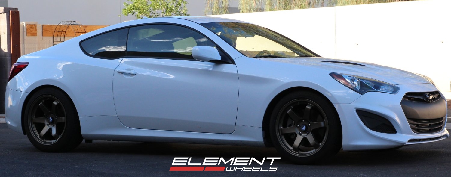 18 inch Staggered Avid.1 AV-06 Matte Bronze on 2013 Hyundai Genesis Coupe w/ Specs