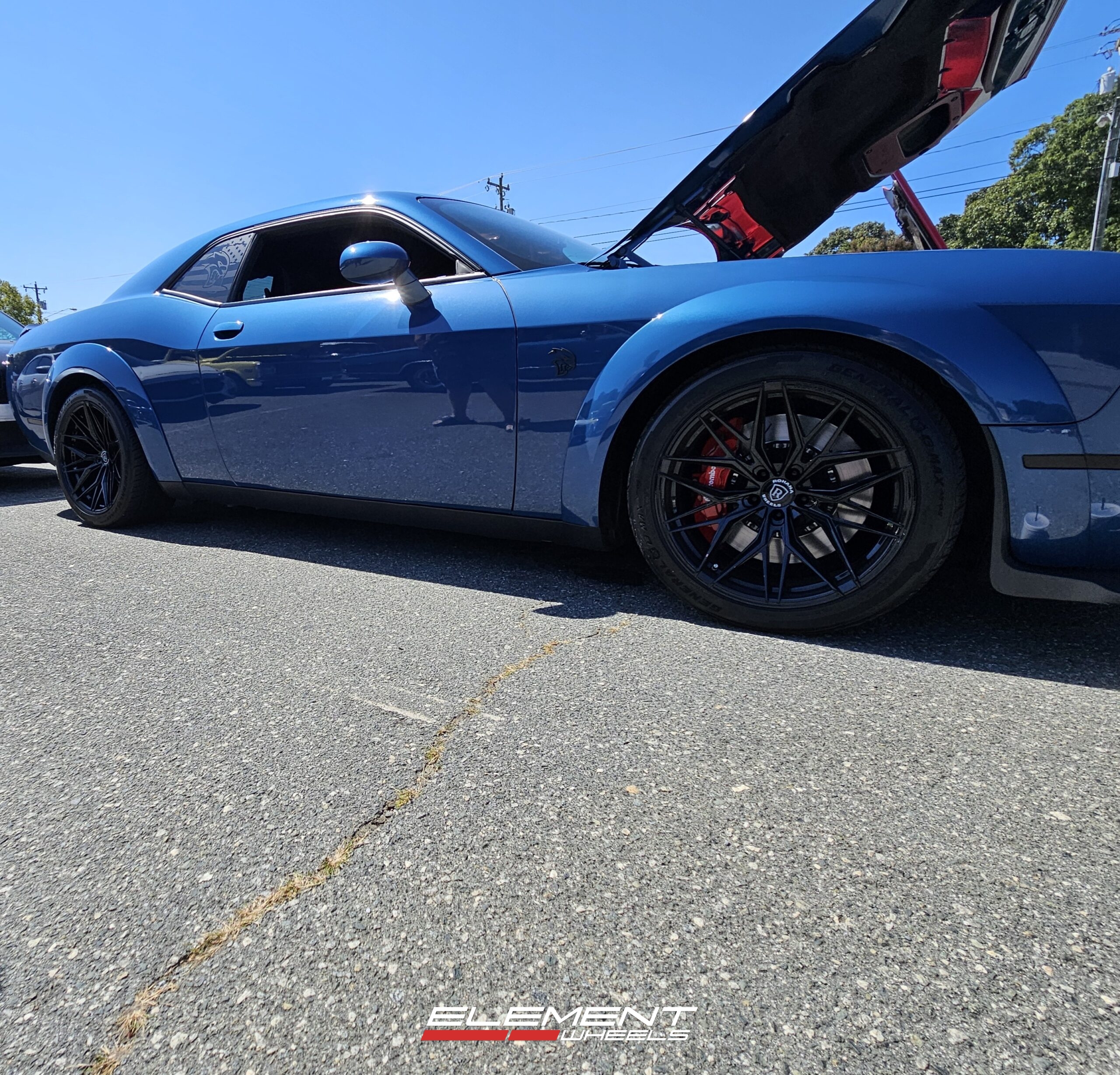 20 inch Rohana RFX17 in Gloss Black on a 2020 Dodge Challenger