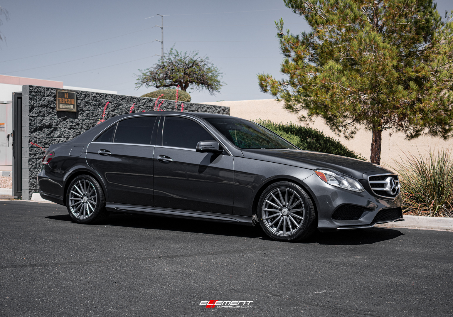 18 inch Versus VS74 Matte Gunmetal on a 2014 Mercedes Benz E350 Sedan