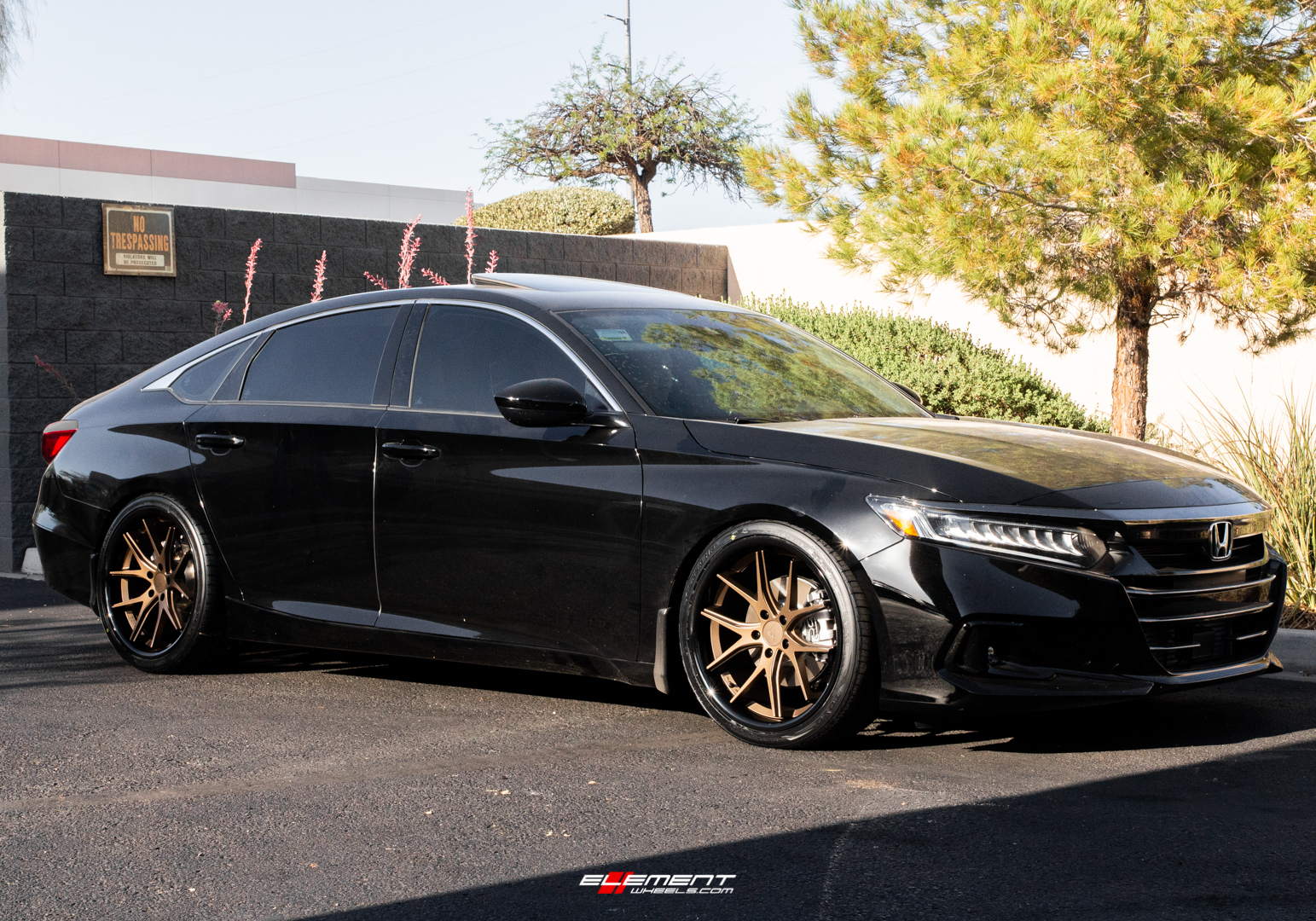 20 inch Staggered Ferrada FR2 Matte Bronze w/ Gloss Black Lip on a 2021 Honda Accord