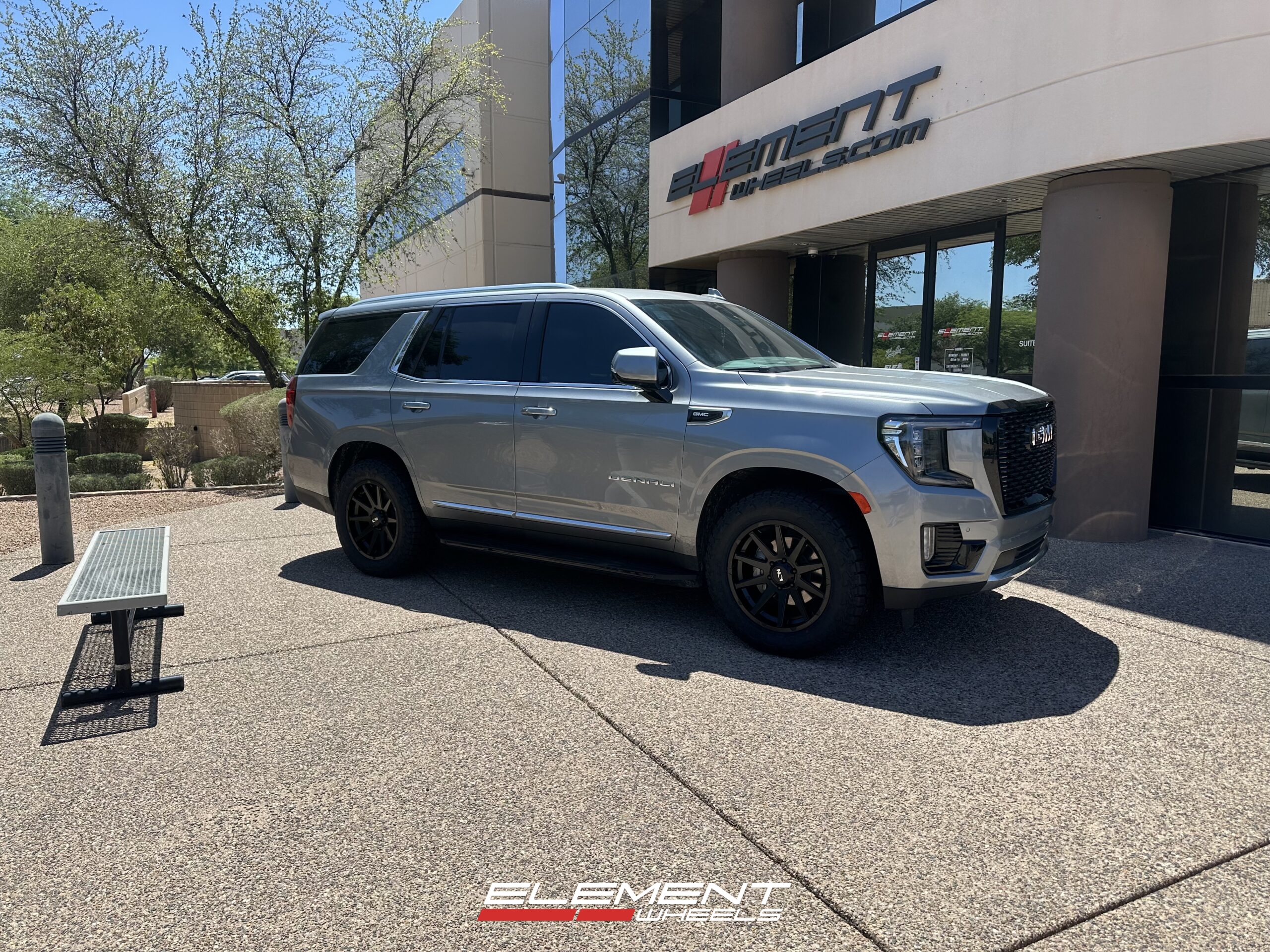 20 inch ION Alloy 143 Matte Black on a 2023 GMC Yukon