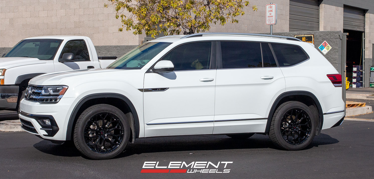 20 inch Gianelle Monte Carlo Gloss Black on a 2019 Volkswagen Atlas