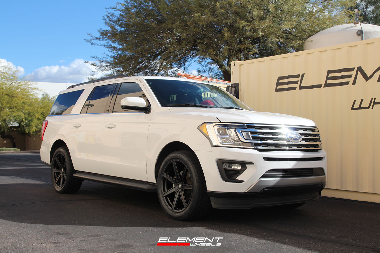 22 inch Mazzi Laguna 376 Matte Black on a 2019 Ford Expedition