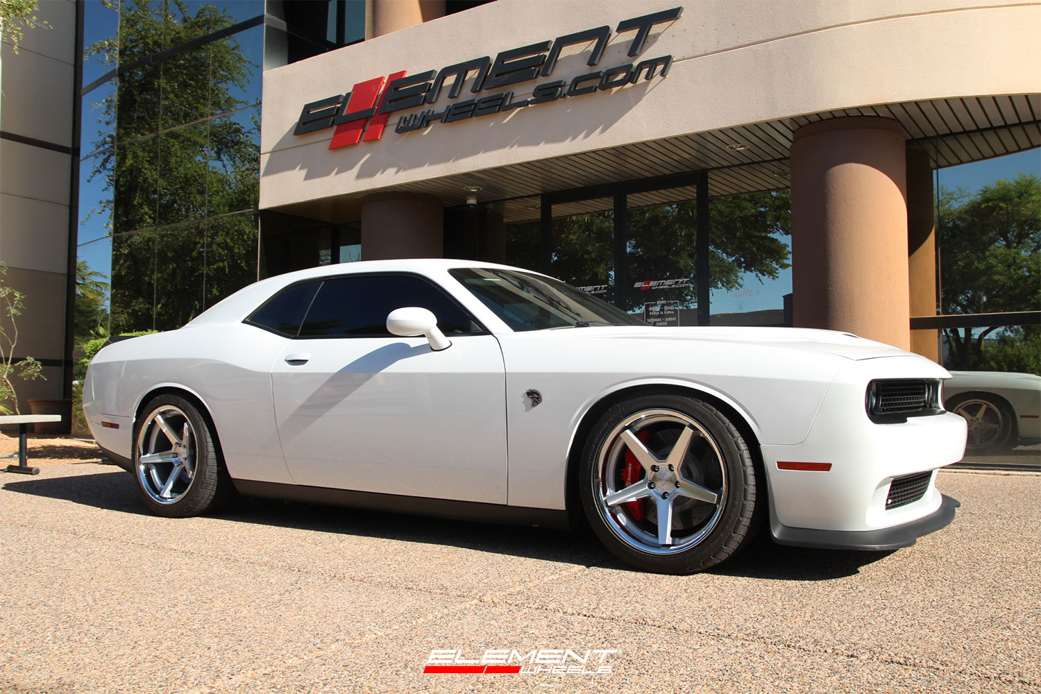 20 inch Staggered Ferrada FR3 Machine Silver w/ Chrome Lip on a 2016 Dodge Challenger RWD
