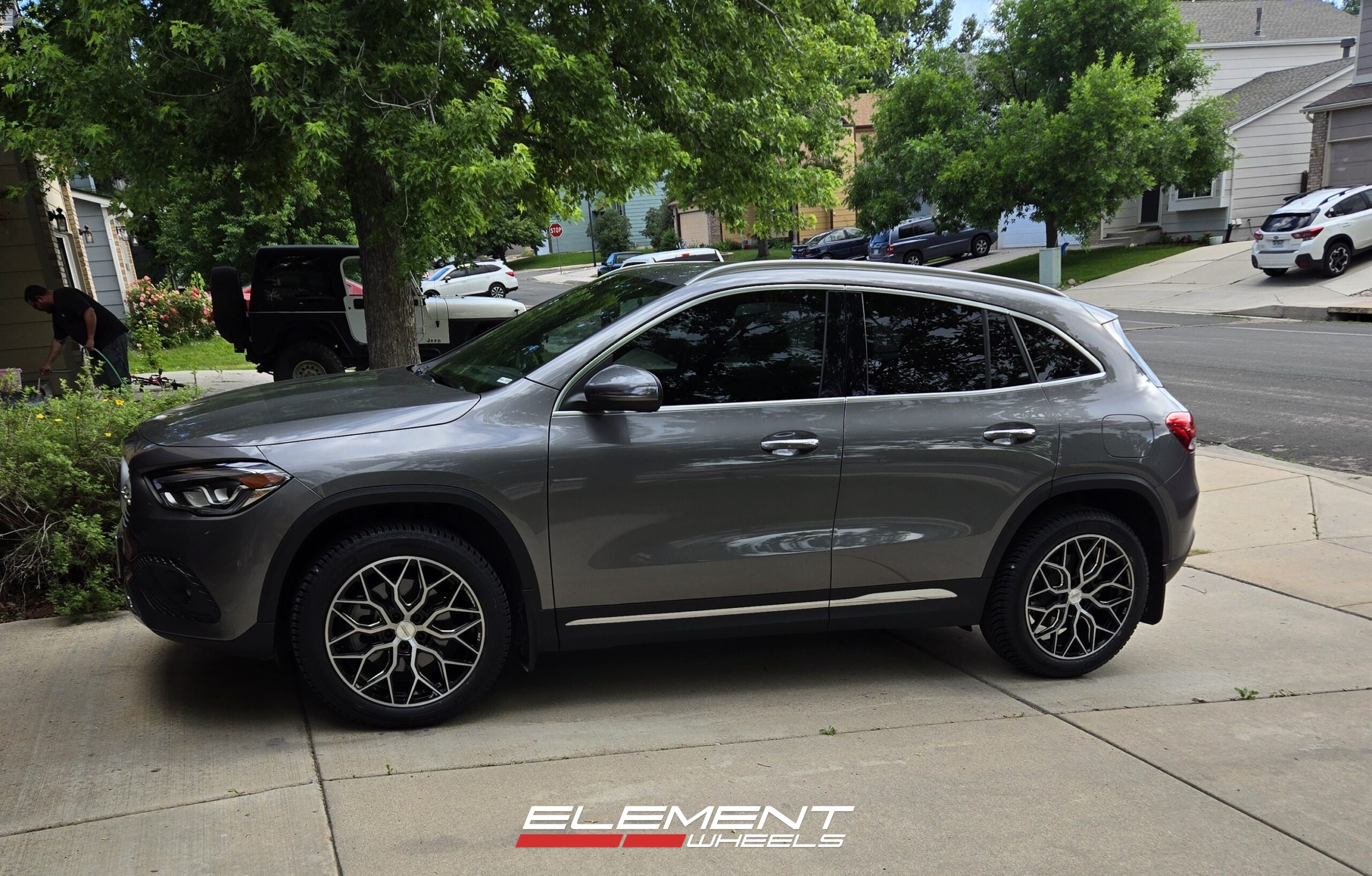 19 inch Vossen HF-2 in Brushed Gloss Black on a 2021 Mercedes-Benz GLA 250
