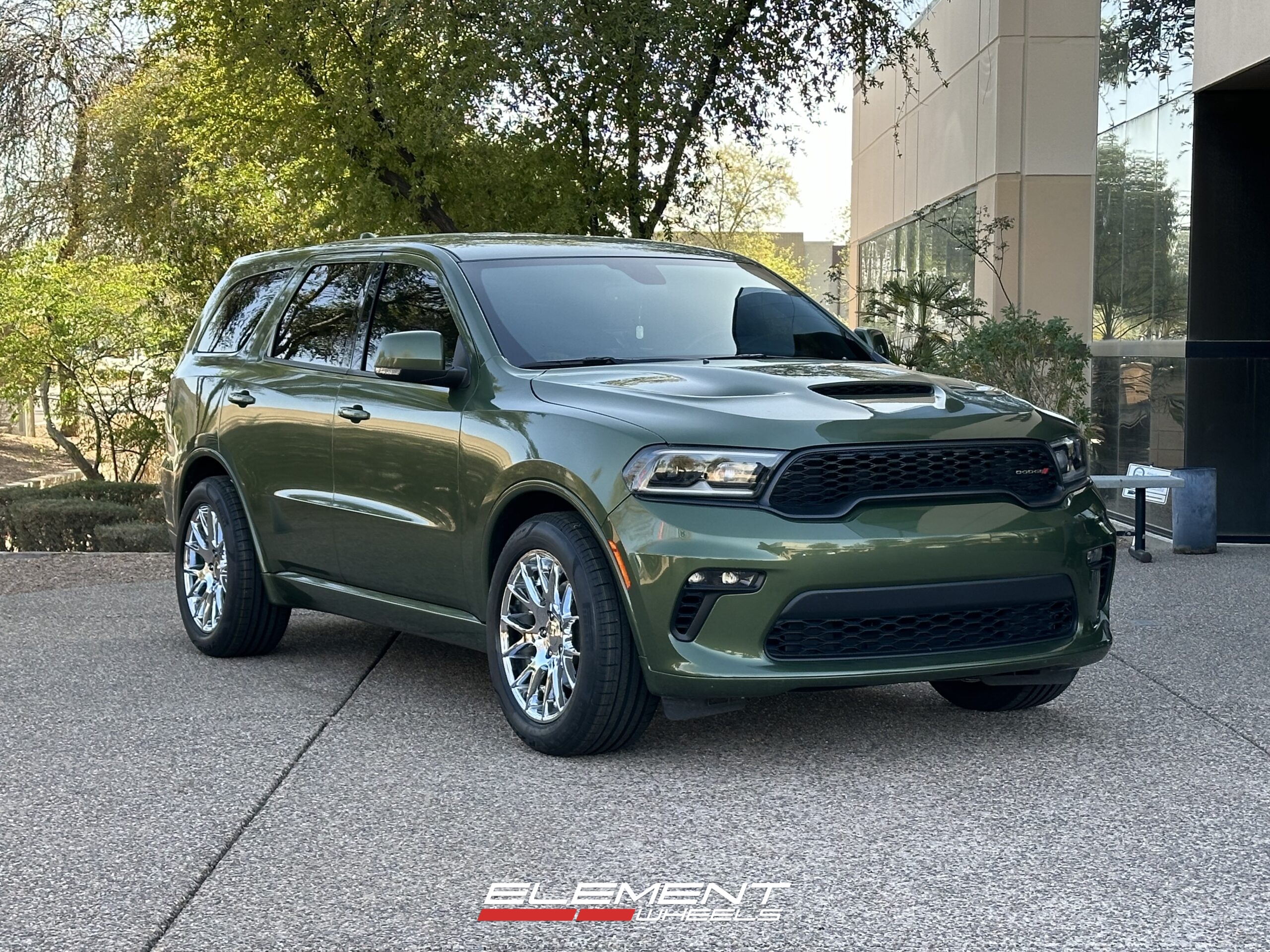 20 Factory Reproduction Replica Wheels FR70 in Chrome on a 2021 Dodge Durango