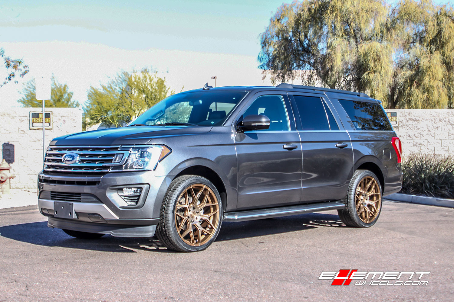 24 inch Ferrada FT3 Brushed Cobre on 2018 Ford Expedition