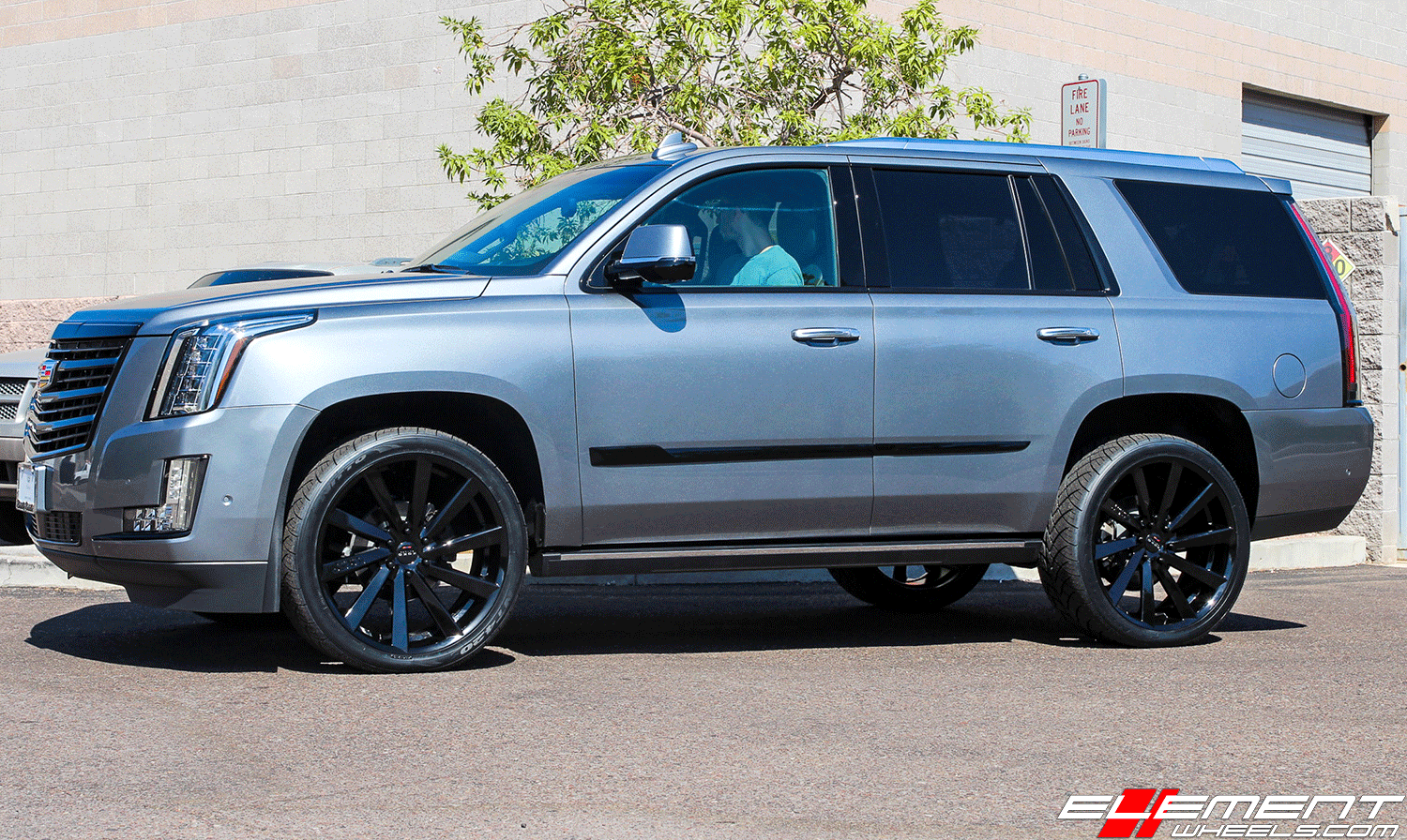 24 inch Koko Kapan Full Gloss Black on 2019 Cadillac Escalade