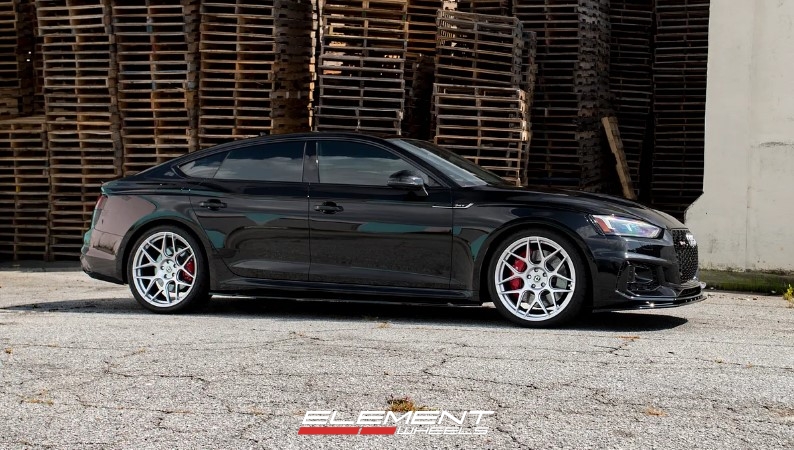 20 inch HRE FlowForm FF01 Liquid Silver on a 2019 Audi RS5