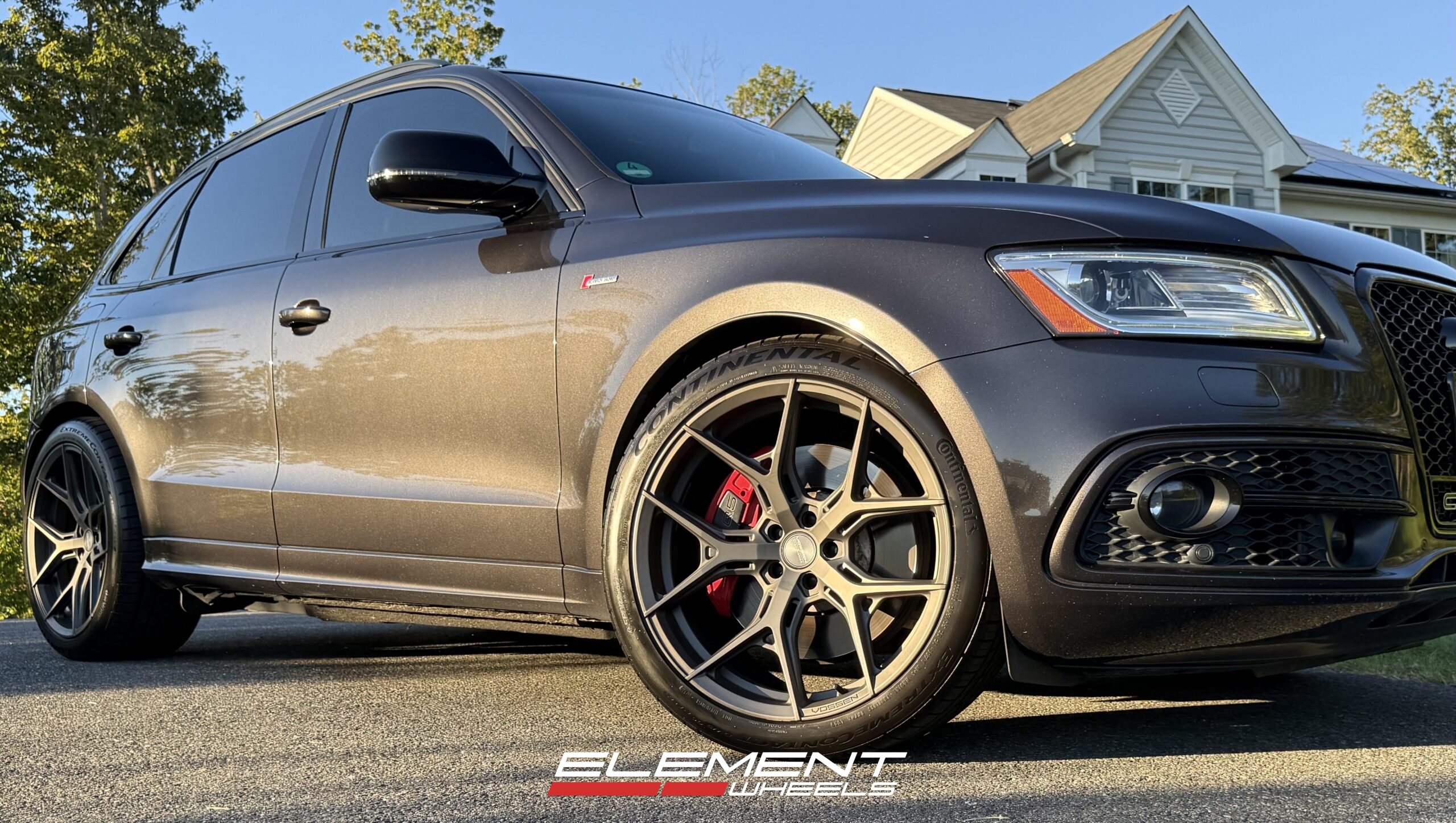 21 inch Vossen HF-5 in Matte Gunmetal on a 2017 Audi SQ5