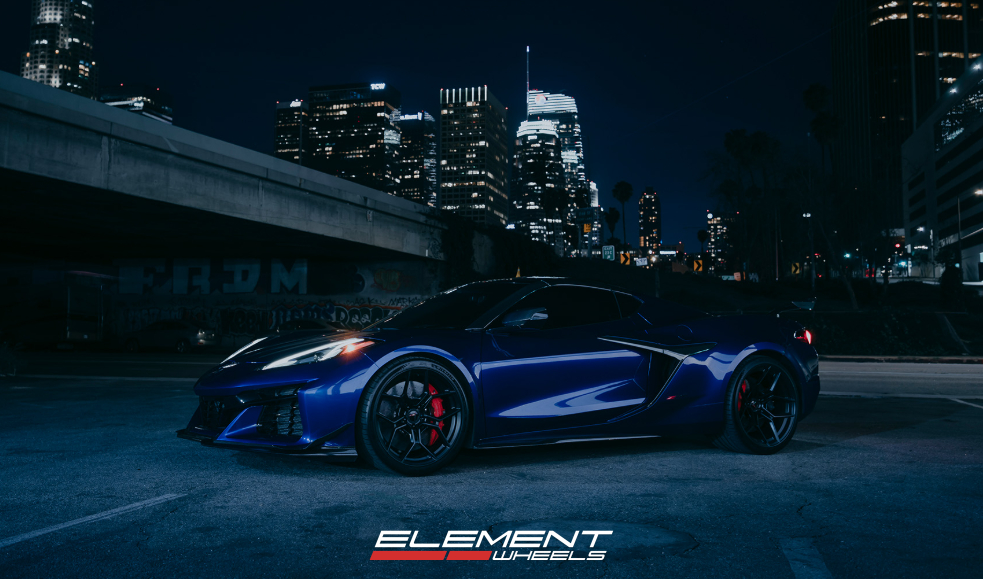 20/21 inch Staggered Blaque Diamond F25 in Black on a 2024 Chevrolet Corvette C8 Z06