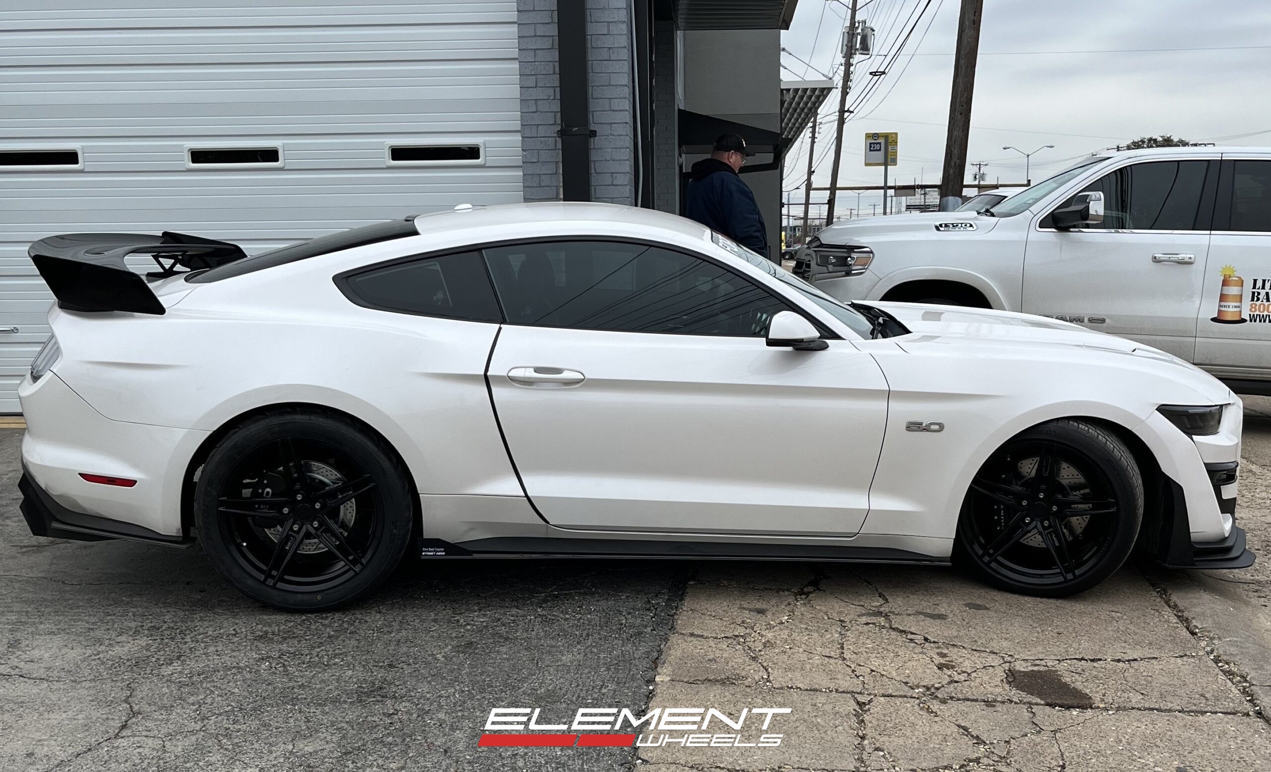 Staggered 20 Rohana RFX15 in Gloss Black on a 2017 Mustang GT