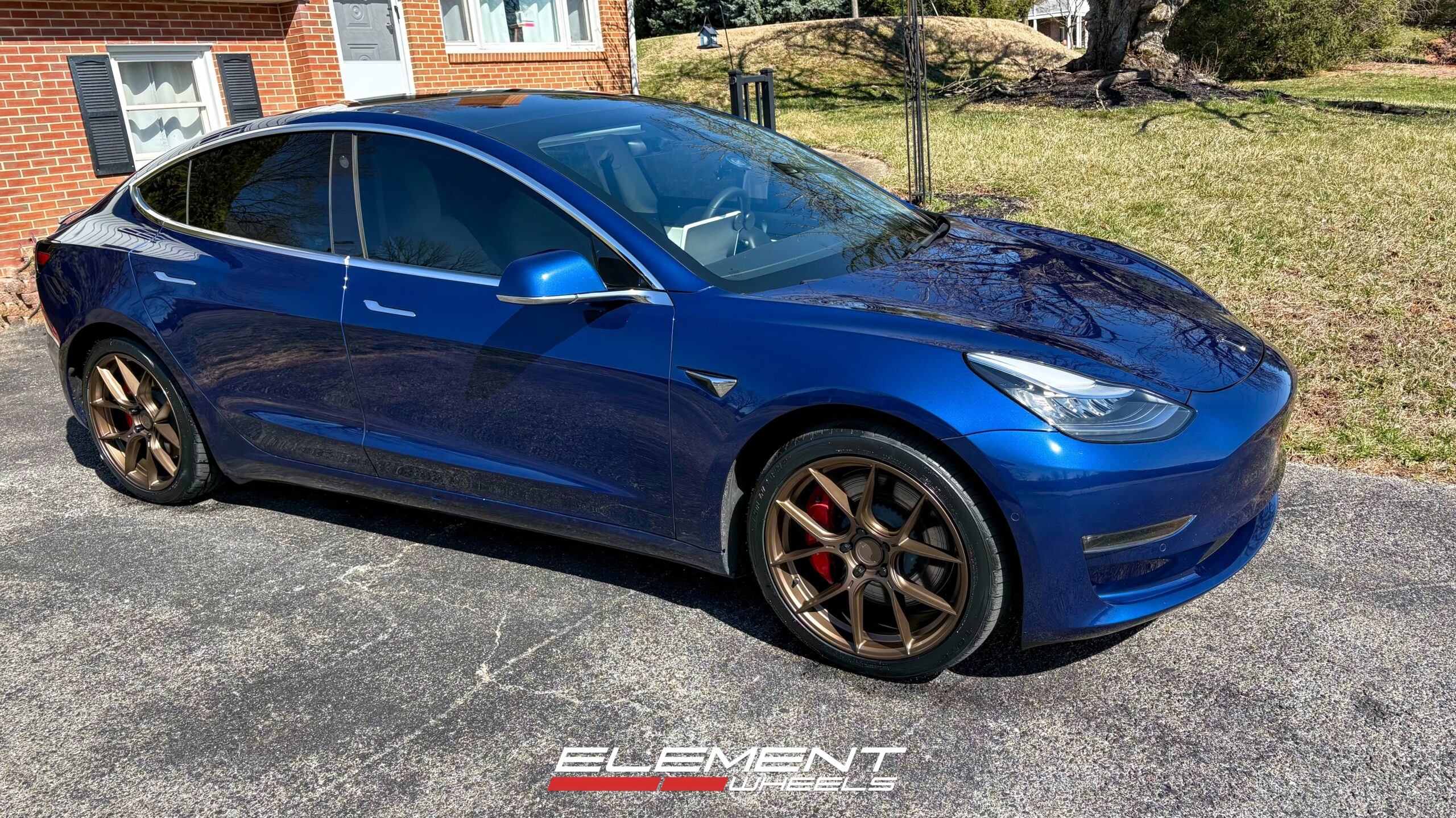 19 inch Aodhan AH-11 in Matte Bronze on a Tesla Model 3